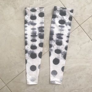 Lululemon arm warmers